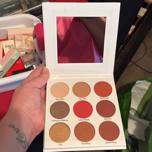 #GIVE THEM LALA BEAUTY - Picture 4 of 4